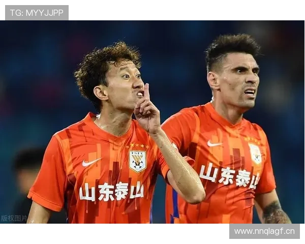 山东泰山豪门地位稳固性面临考验,近期表现波动引发竞争格局变化 山东泰山豪门地位稳固性面临考验,近期表现波动引发竞争格局变化