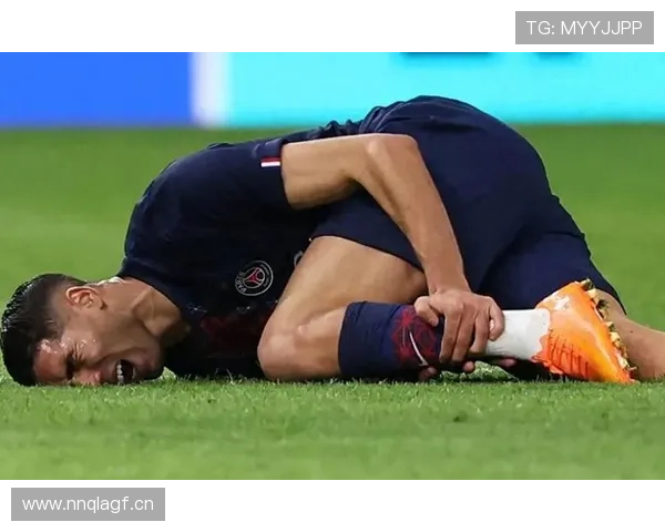 边路打爆了，但巴黎圣日耳曼的进攻早就被看穿了？